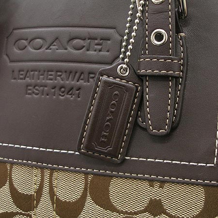 Coach(��ġ) �ñ׳��� ���� ��Ƽġ �ٰ� ����� [��������] �̹���4 - ���̺��� �߰���ǰ