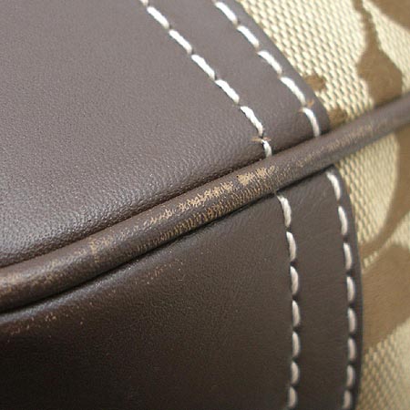 Coach(��ġ) �ñ׳��� ���� ��Ƽġ �ٰ� ����� [��������] �̹���5 - ���̺��� �߰���ǰ