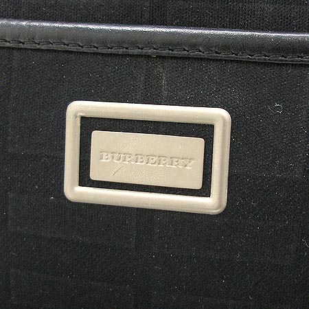Burberry(������) ���� ��Ʈ�� ũ�ν��� �̹���3 - ���̺��� �߰���ǰ