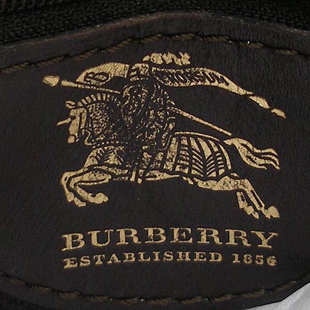 Burberry(������) �� Ŭ���� üũ �ٰ� ��Ʈ�� [�б�������] �̹���5 - ���̺��� �߰���ǰ