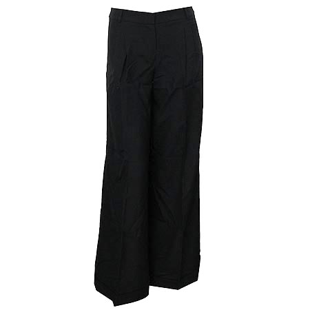 �����  ����