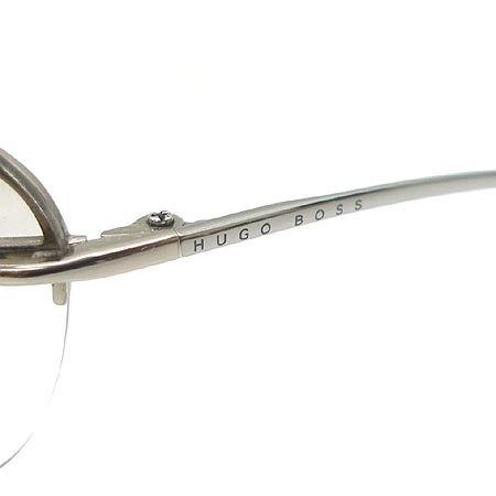 Hugo Boss(�ް�����) HB5788 ƼŸ�� ���� ���۶� �̹���3 - ���̺��� �߰���ǰ
