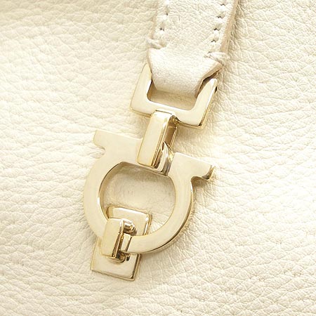 Ferragamo(��󰡸�) 21 5412 ����� �̹���4 - ���̺��� �߰���ǰ