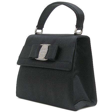 Ferragamo(��󰡸�) 21 5677  �ٶ� ť�� ��� ��ũ �к긯 ��Ʈ�� �̹���3 - ���̺��� �߰���ǰ