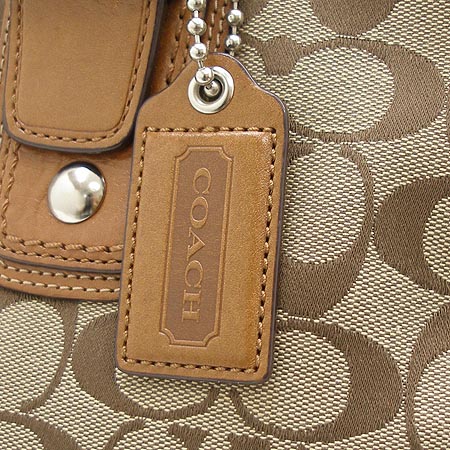 Coach(��ġ) �ñ׳��� ���� ����� �̹���3 - ���̺��� �߰���ǰ