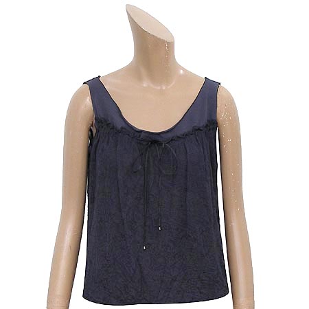 ����  ����