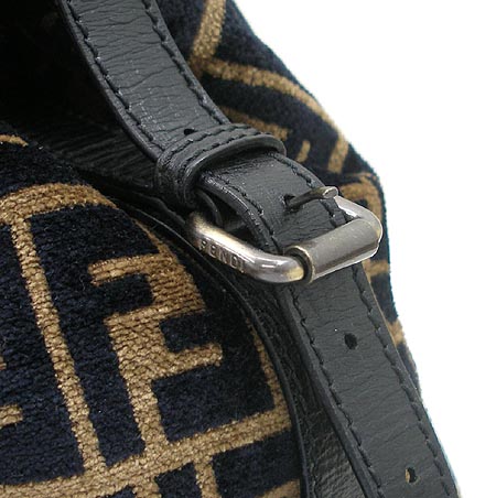 Fendi(���) 8BN158. FF �ΰ� ��ī ��Ƽġ ��� ��Ʈ�� �̹���4 - ���̺��� �߰���ǰ