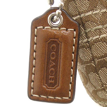 Coach(��ġ) �ñ׳�ó �ڰ��� ��Ʈ ��� �Ŀ�ġ �̹���2 - ���̺��� �߰���ǰ