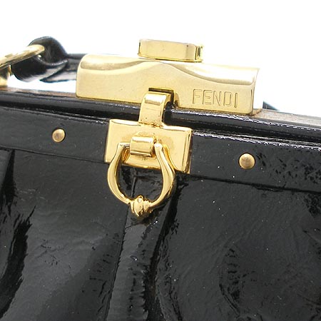 Fendi(���) ���� ���̴�Ʈ ����� �̹���3 - ���̺��� �߰���ǰ