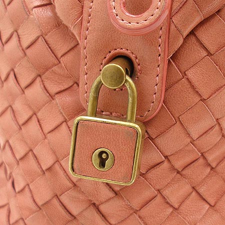 BOTTEGAVENETA(���װ�����Ÿ) 173398 ������ ��Ʈ�� �̹���3 - ���̺��� �߰���ǰ