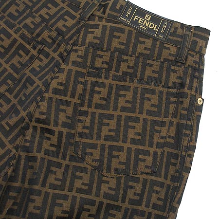 Fendi(���) ���� �̹���3 - ���̺��� �߰���ǰ