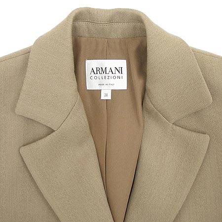 Armani(�Ƹ�����) �����ǽ� ���� [���빮��] �̹���3 - ���̺��� �߰���ǰ