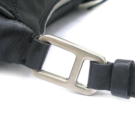 Prada(�����) �޽��� ����� �̹���4 - ���̺��� �߰���ǰ