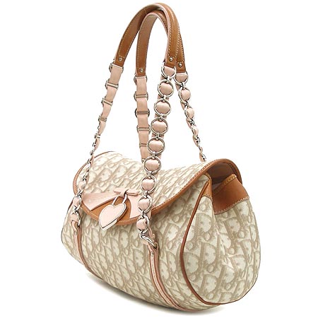 Dior(ũ����î���) LCE44731 �ΰ� ü�� ����� [��������] �̹���3 - ���̺��� �߰���ǰ