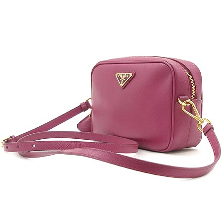 Prada(�����) ������ ���� ũ�ν��� �̹���2 - ���̺��� �߰���ǰ