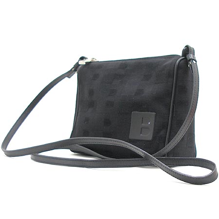 Bally(�߸�) BAKSNA �к긯 ũ�ν��� �̹���3 - ���̺��� �߰���ǰ