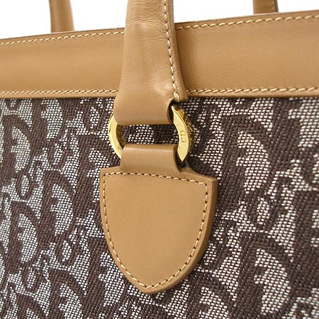 Dior(ũ����î���) �ΰ� �к긯 �� ���� ��Ʈ�� �̹���3 - ���̺��� �߰���ǰ