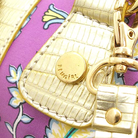 Blumarine(���縶��) ��Ż�� ��Ʈ�� �̹���3 - ���̺��� �߰���ǰ