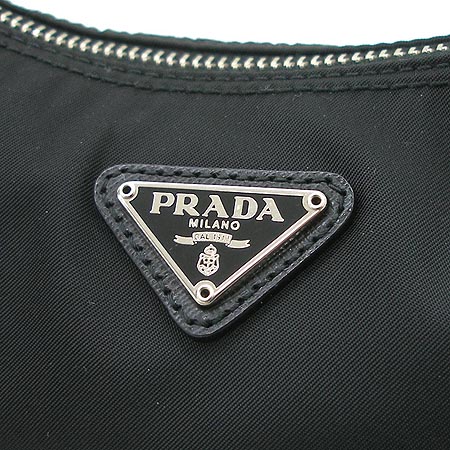Prada(�����) 1N1413 ���� �к긯 �ﰢ�ΰ� ��� �Ŀ�ġ ����� [��������] �̹���4 - ���̺��� �߰���ǰ