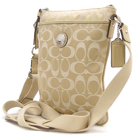 Coach(��ġ) �ñ׳��� ������ ���� ��Ƽġ �̴� ũ�ν��� [��������] �̹���2 - ���̺��� �߰���ǰ