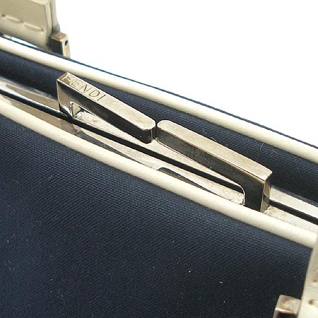 Fendi(���) �к긯 ���� ��Ƽġ �簢 ��Ʈ�� �̹���5 - ���̺��� �߰���ǰ
