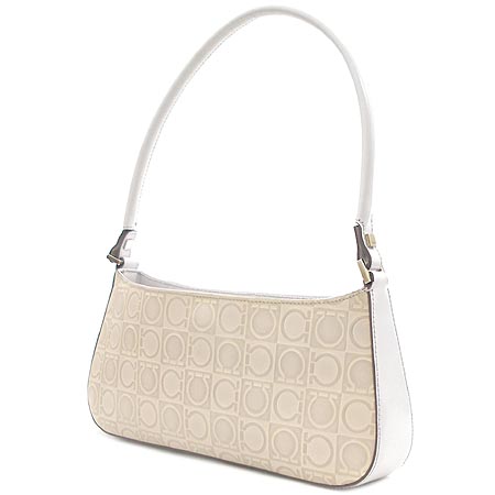 Ferragamo(��󰡸�) 21 1235 ��ġ�� �ΰ� ����� �̹���3 - ���̺��� �߰���ǰ