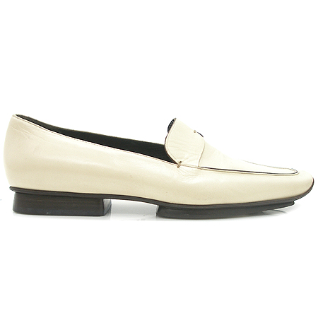 Prada(�����) ������ ���� ���� �̹���4 - ���̺��� �߰���ǰ