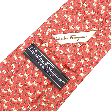 Ferragamo(��󰡸�) 100% ��ũ ��Ÿ�� �̹���5 - ���̺��� �߰���ǰ