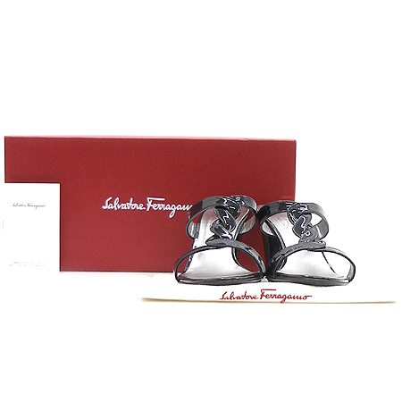 Ferragamo(��󰡸�) ���̴�Ʈ ������ ���� �̹���2 - ���̺��� �߰���ǰ