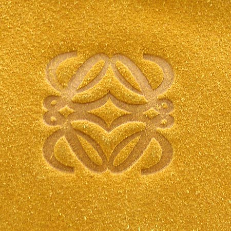 Loewe(�ο���) �Ƹ����� ������Ʈ ��Ʈ�� �̹���4 - ���̺��� �߰���ǰ