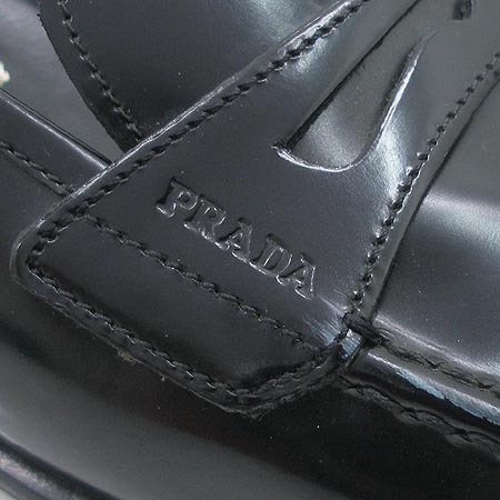 Prada(�����) ���� ���� �̹���4 - ���̺��� �߰���ǰ