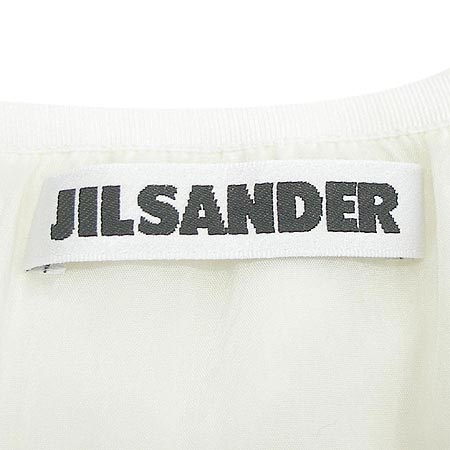 Jilsander(������)  ���ǽ� �̹���4 - ���̺��� �߰���ǰ