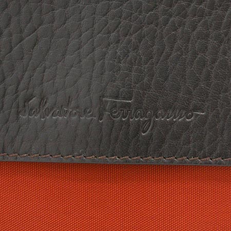 Ferragamo(��󰡸�) 24 6458 �� ���� �к긯 ũ�ν��� �̹���4 - ���̺��� �߰���ǰ