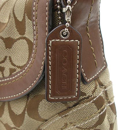 Coach(��ġ) �ñ׳��� ��Ʈ��� ����� �̹���3 - ���̺��� �߰���ǰ