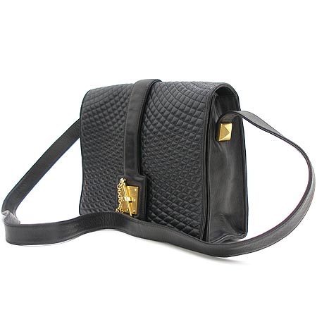 Bally(�߸�) ���� ���� ���� ��Ƽġ ũ�ν��� �̹���3 - ���̺��� �߰���ǰ