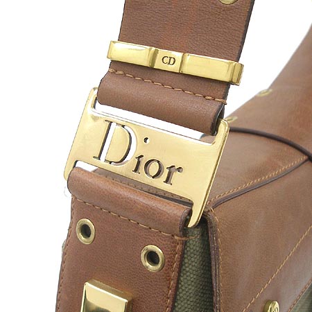 Dior(ũ����î���) TNC44821 V4 �ڰ��� ���� ��Ƽġ �޽��� ����� �̹���5 - ���̺��� �߰���ǰ