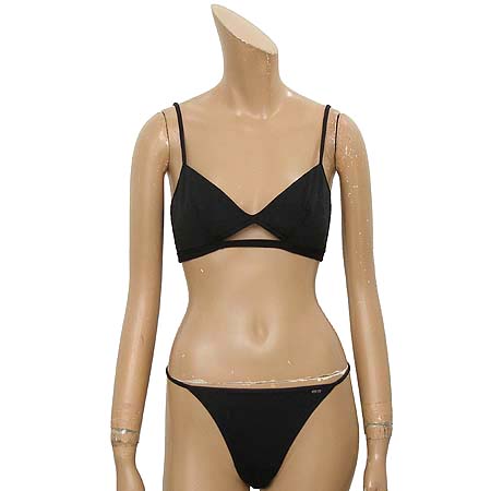 ������  ������