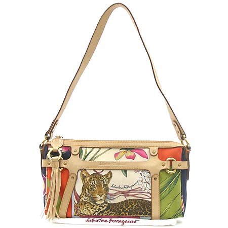 Ferragamo(��󰡸�) 21-6452 ����� �̹���2 - ���̺��� �߰���ǰ