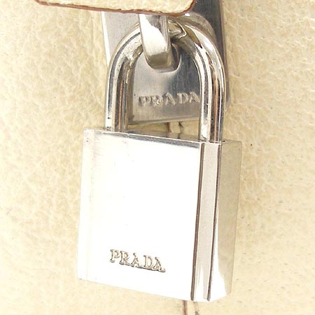 Prada(�����) ���� ������ ���� ����� �̹���5 - ���̺��� �߰���ǰ