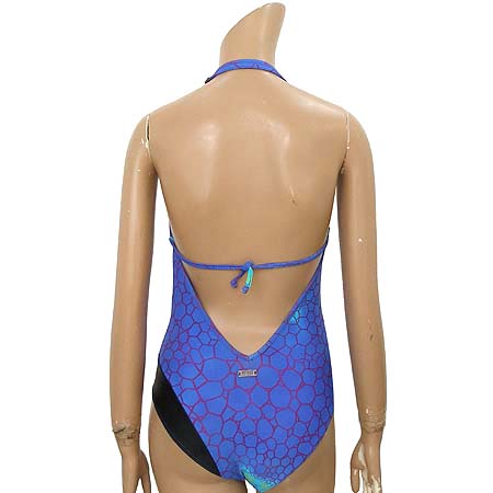 Versace(������ü) ���ǽ� ������ �̹���2 - ���̺��� �߰���ǰ