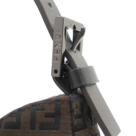 Fendi(���) 8BR036 FF�ΰ� �к긯 ȣ�� ����� �̹���3 - ���̺��� �߰���ǰ