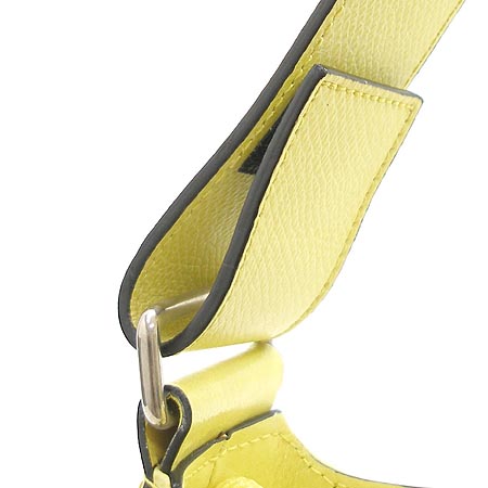 GIVENCHY(�����) ���ο� ���� ���� �ΰ� ����� �̹���5 - ���̺��� �߰���ǰ