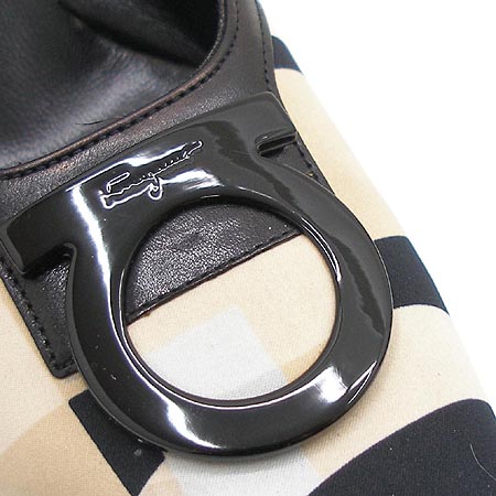 Ferragamo(��󰡸�) ��ũ ���� �ΰ� ���  ������ ���� [��������] �̹���5 - ���̺��� �߰���ǰ