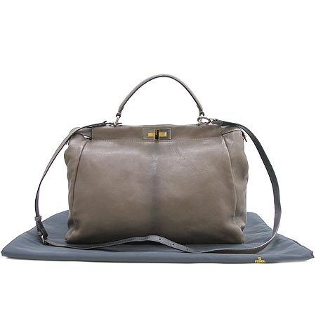Fendi(���) 8BN210 ��ī�� �ΰ� ��� ��Ʈ�� + ũ�ν� ��Ʈ�� �̹���2 - ���̺��� �߰���ǰ