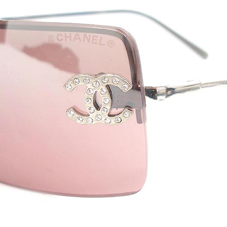 Chanel(����) ť�� �ΰ���� ���� ���۶� [�б�������] �̹���4 - ���̺��� �߰���ǰ