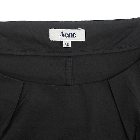 ACNE(��ũ��) ���ǽ� �̹���2 - ���̺��� �߰���ǰ
