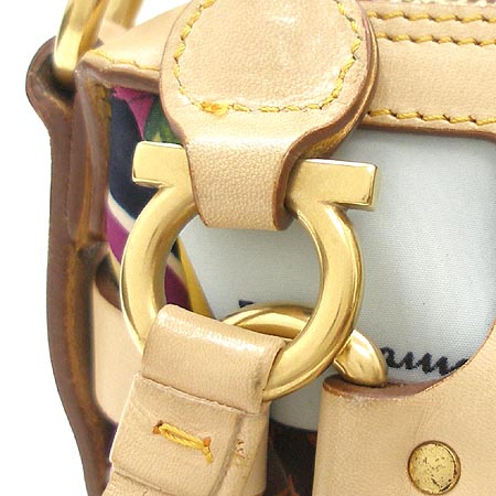 Ferragamo(��󰡸�) 21-6452 ����� �̹���3 - ���̺��� �߰���ǰ
