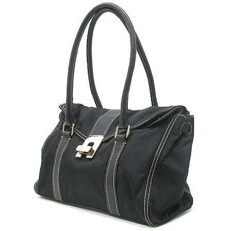 Prada(�����) ���� �к긯 ���� ����ΰ� ��Ʈ�� �̹���3 - ���̺��� �߰���ǰ