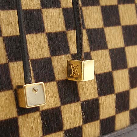 Louis Vuitton(���̺���) M92133 �ٹ̿� ��ġ IMPALA ��Ʈ�� �̹���4 - ���̺��� �߰���ǰ