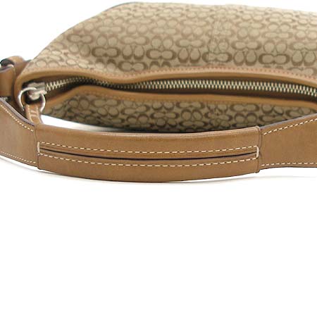 Coach(��ġ) �ñ׳��� �ΰ� ȣ�� ����� �̹���4 - ���̺��� �߰���ǰ
